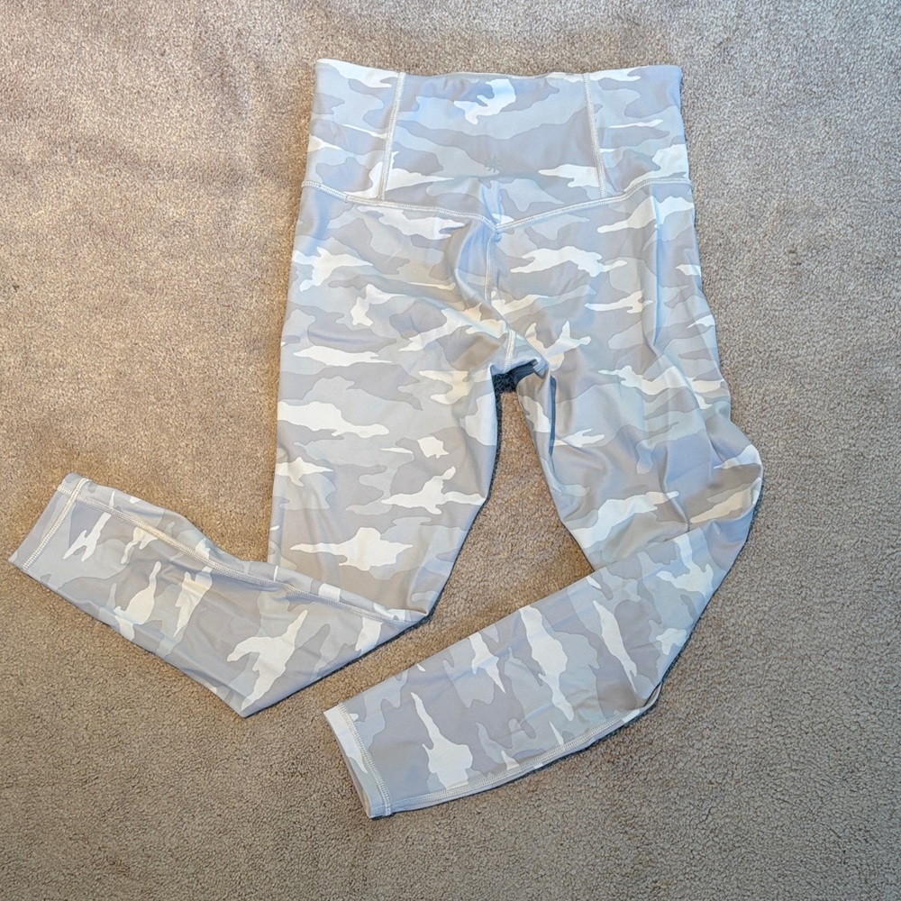 Athleta Elation 7/8 Tight in Gray and Cream Camo